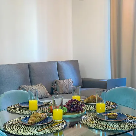 Stay Home Apto A 2 Min Da Praia Com Piscina El7E * Portimão