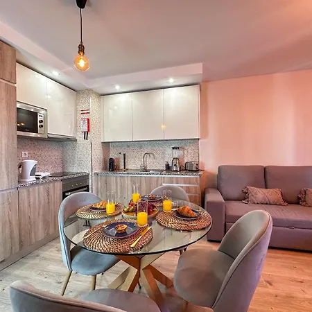 Stay Home Apto A 2 Min Da Praia Com Piscina El7E פורטימאו